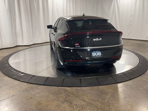 New 2025 Kia EV6 Wind image 7