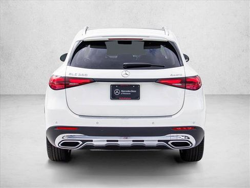 Certified 2026 Mercedes-Benz GLC 300 4MATIC image 6