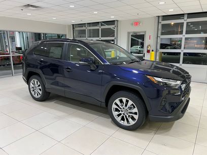 New 2025 Toyota RAV4 XLE Premium w/ Weather Package