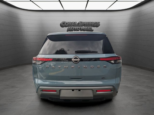 Certified 2026 Nissan Pathfinder SL FWD image 6