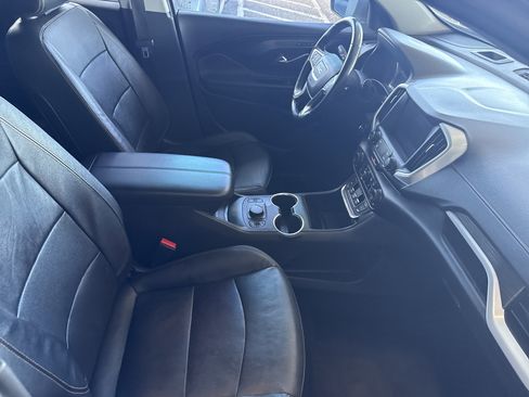 Used 2020 GMC Terrain SLT w/ Preferred Package image 18