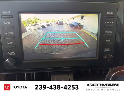 Used 2019 Toyota RAV4 LE FWD image 12