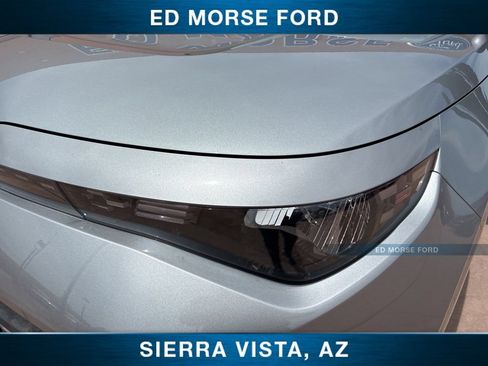 Used 2025 Kia Soul LX FWD image 3