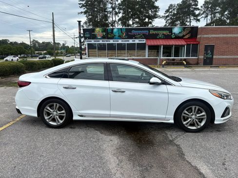 Used 2018 Hyundai Sonata Sport FWD image 4