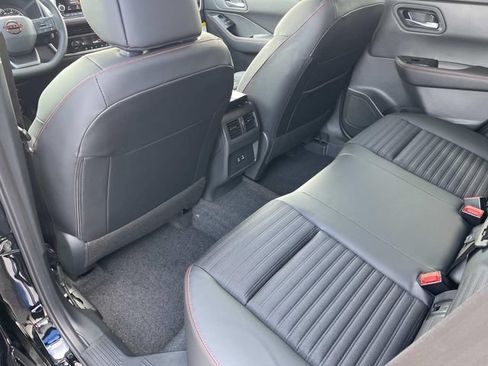 New 2026 Nissan Rogue SV AWD/4WD image 19