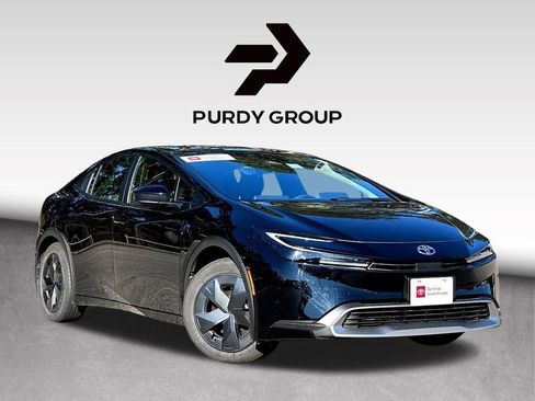 Used 2025 Toyota Prius Plug-In Hybrid FWD image 1