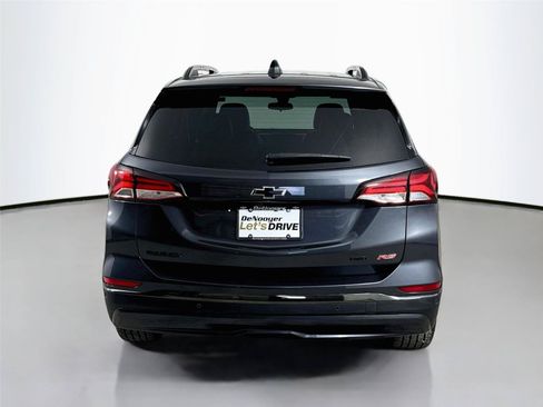 Used 2023 Chevrolet Equinox RS AWD/4WD image 8
