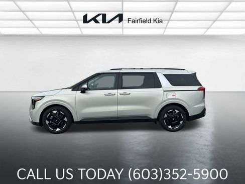 New 2026 Kia Carnival EX FWD image 2