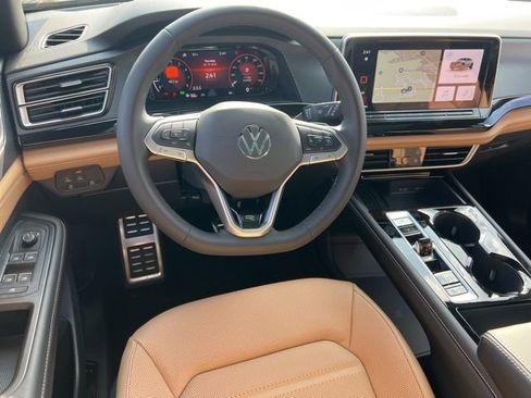 New 2026 Volkswagen Atlas Cross Sport SEL R-Line image 38