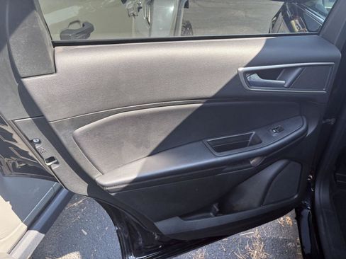 Used 2023 Ford Edge SEL w/ Convenience Package AWD/4WD image 15