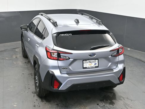 Used 2025 Subaru Crosstrek 2.0i Premium w/ Crosstrek Mirror Package image 36
