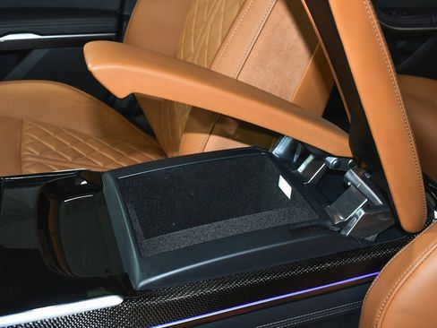 Used 2022 Audi S8 w/ S8 Comfort Plus Package image 60