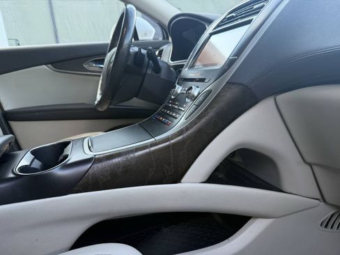 Used 2018 Lincoln MKX Reserve w/ Driver Assistance Package FWD image 27