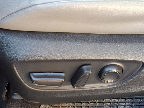 Certified 2024 Toyota Sienna XLE image 23