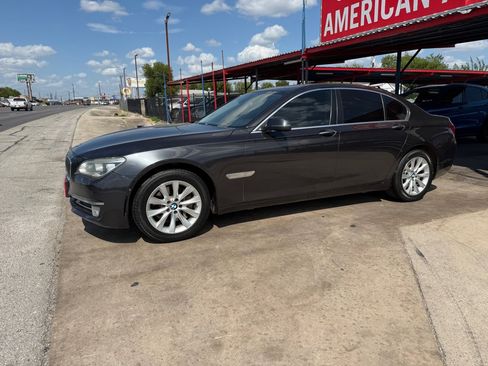 Used 2015 BMW 740i RWD image 5