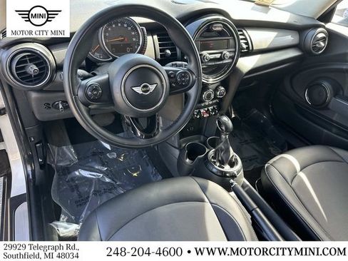 Used 2014 MINI Cooper 2-Door Hardtop FWD image 16