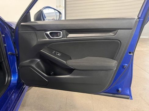 Used 2022 Honda Civic Sport image 12