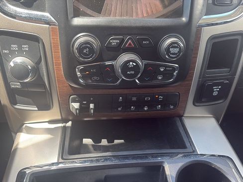 Used 2015 RAM 2500 Laramie AWD/4WD image 21