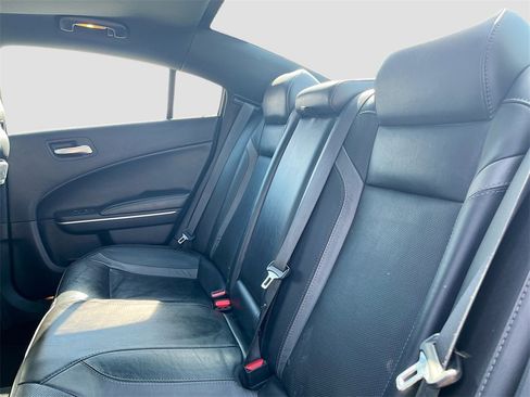 Used 2020 Dodge Charger SXT w/ Leather Interior Group image 23