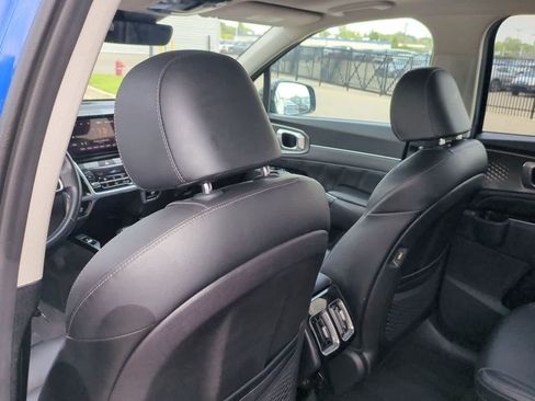 Used 2022 Kia Sorento SX AWD/4WD image 17