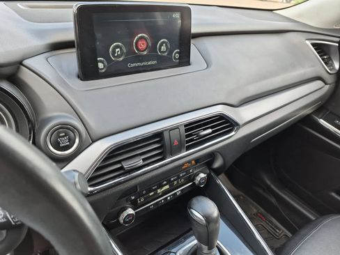 Used 2019 MAZDA CX-9 Touring FWD image 25
