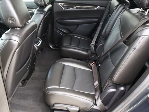 Certified 2022 Cadillac XT6 Sport w/ Technology Package image 25