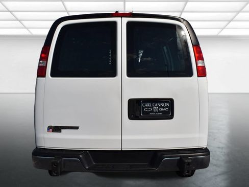 Used 2024 Chevrolet Express 2500 w/ Driver Convenience Package RWD image 9