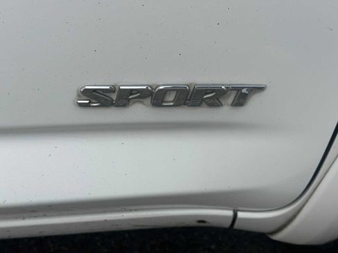 Used 2006 Toyota RAV4 Sport image 4