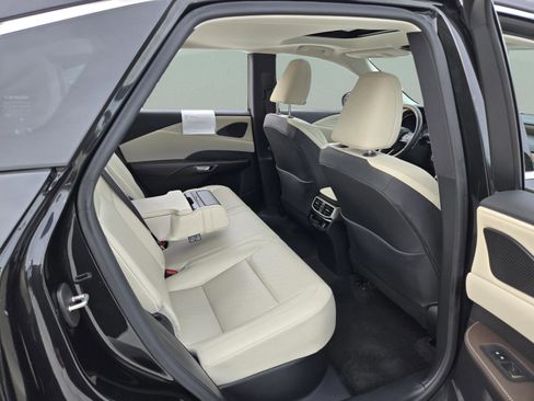 Certified 2023 Lexus RX 350 Premium Plus w/ Cold Area Package FWD image 24