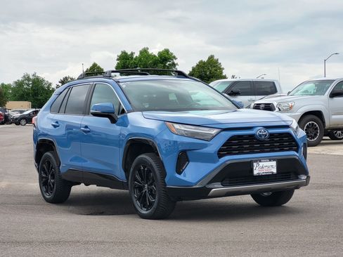 Used 2022 Toyota RAV4 SE AWD/4WD image 25