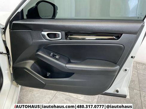 Used 2024 Honda Civic Touring image 38