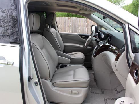 Used 2013 Nissan Quest LE w/ Protection Pkg FWD image 41