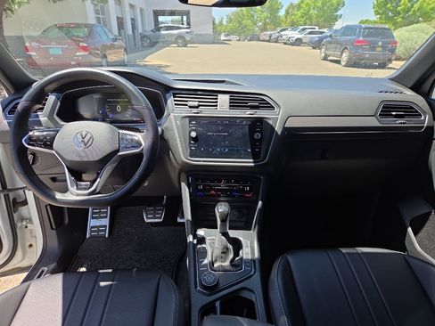 Used 2023 Volkswagen Tiguan SE R-Line AWD/4WD image 14