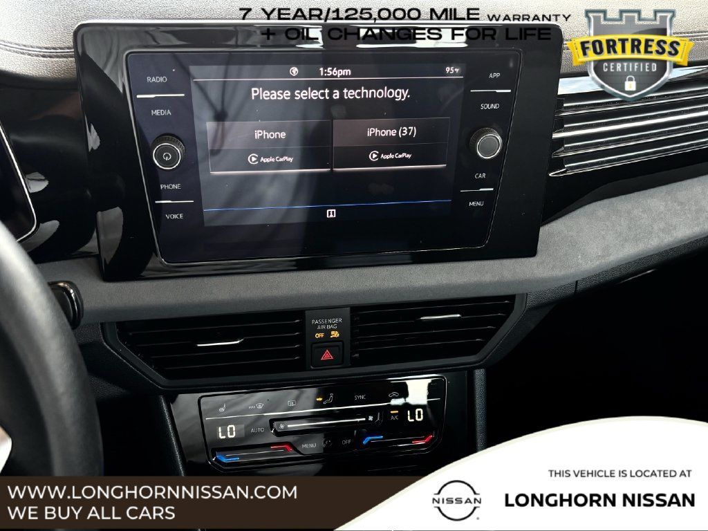Used 2025 Volkswagen Jetta SE FWD image 14