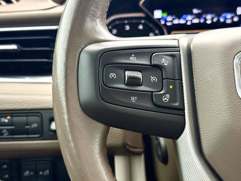 Used 2021 GMC Yukon Denali w/ LPO, Illumination Package AWD/4WD image 24