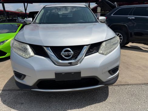 Used 2015 Nissan Rogue S AWD/4WD image 3