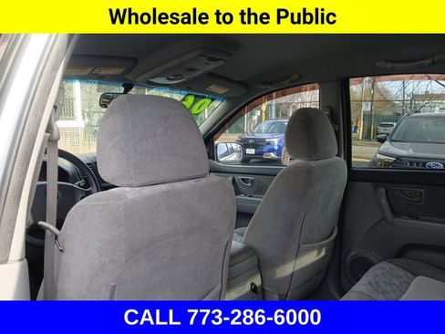 Used 2006 Kia Sorento LX image 19