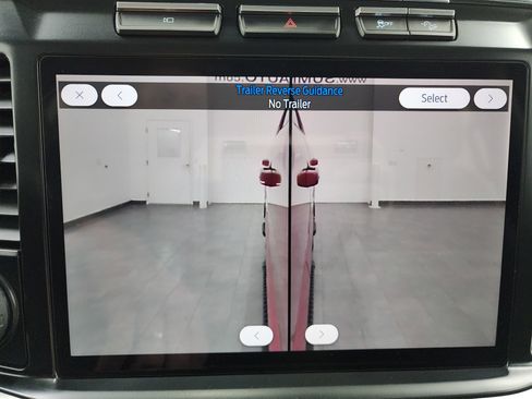 Used 2023 Ford F250 XLT w/ XLT Premium Package image 16