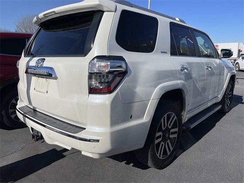 Used 2015 Toyota 4Runner Limited image 4