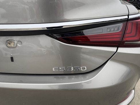 Used 2021 Lexus ES 350 image 22