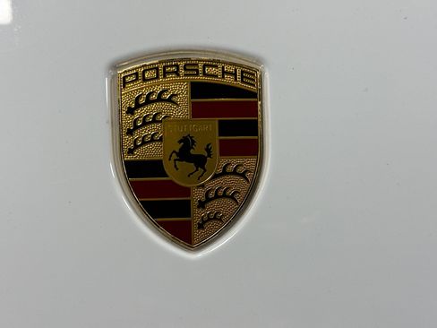 Certified 2022 Porsche Cayenne Coupe AWD/4WD image 12
