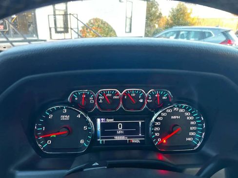 Used 2017 Chevrolet Silverado 1500 LT w/ All Star Edition RWD image 16