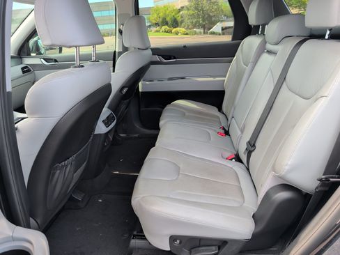 Used 2020 Hyundai Palisade SEL FWD image 7