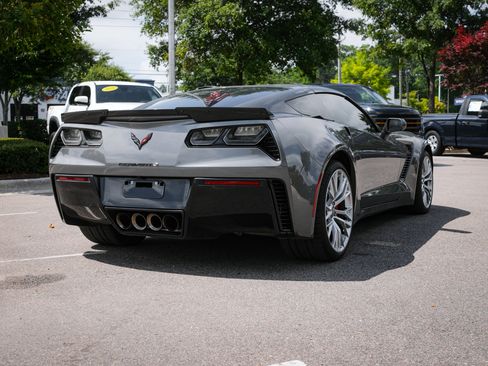 Used 2016 Chevrolet Corvette Z06 w/ 2LZ Preferred Equipment Group RWD image 10