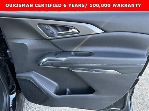 Certified 2025 Chevrolet Traverse LT image 8