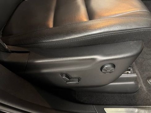 Used 2022 Jeep Grand Cherokee Limited AWD/4WD image 11