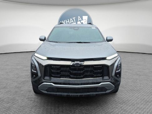 Used 2025 Chevrolet Equinox ACTIV w/ Safety and Technology Package image 9