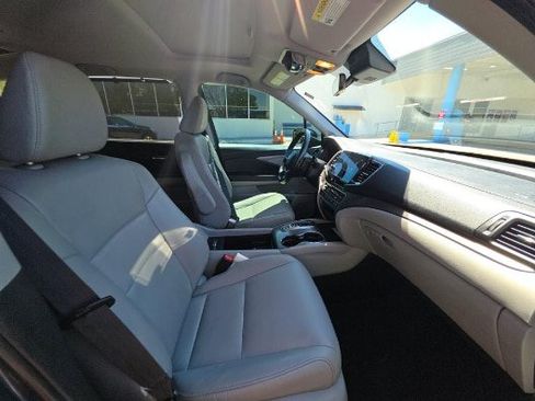 Used 2021 Honda Pilot Special Edition image 11