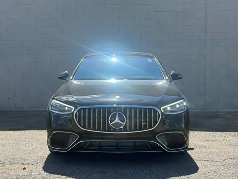 Used 2024 Mercedes-Benz S 63 AMG S w/ Carbon Fiber Exterior Package image 16