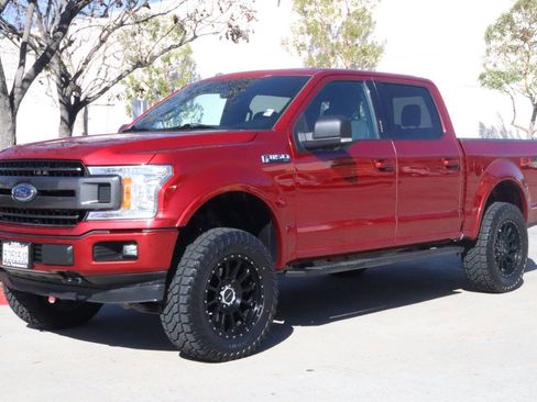 Used 2018 Ford F150 XLT w/ Equipment Group 302A Luxury image 2